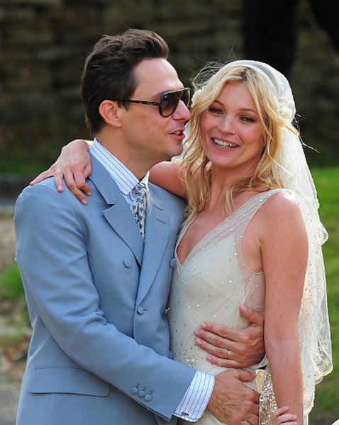 Jamie Hince and Kate Moss expensive wedding