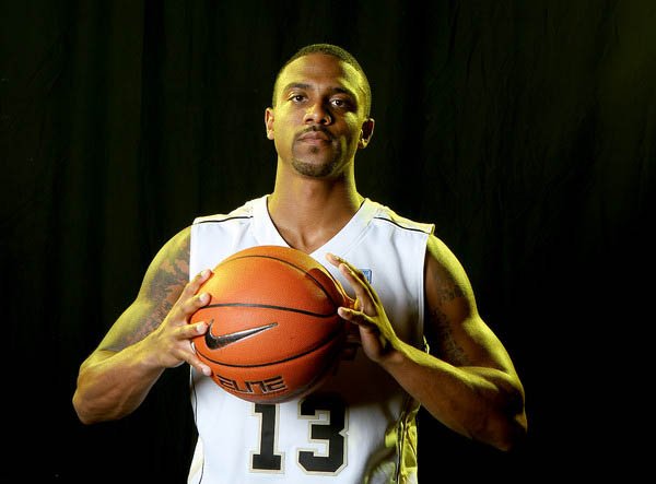 Jeffrey Jordan, Michael Jordan's eldest son 