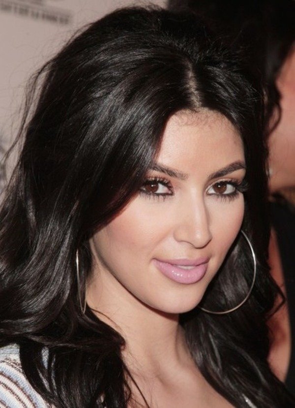 How much does Kim Kardashian spend on her beauty? How much does Kim Kardashian spend on her beauty?
