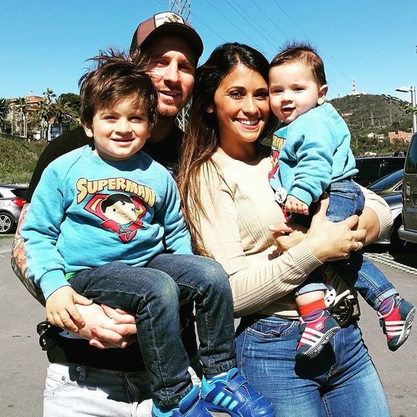 Lionel Messi, Antonella Roccuzzo and their children