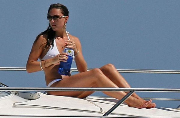 How much does Kate Middleton spend on her beauty? How much does Kate Middleton spend on her beauty?