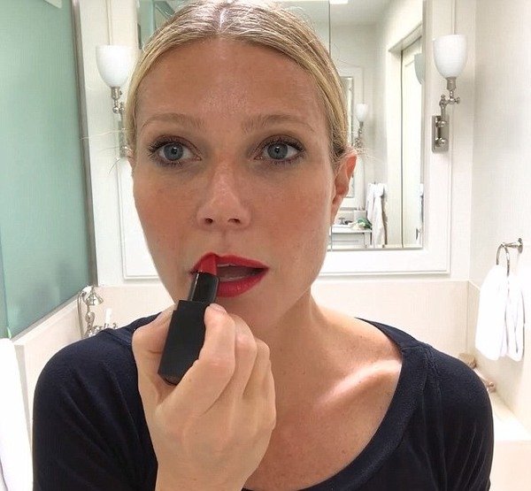 How much does Gwyneth Paltrow spend on her beauty? How much does Gwyneth Paltrow spend on her beauty?