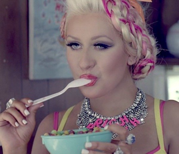 Christina Aguilera got the highest restaurant bill