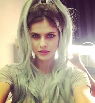 Alexandra Daddario biography