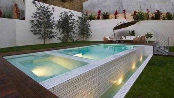 Crystal Hefner inherited house