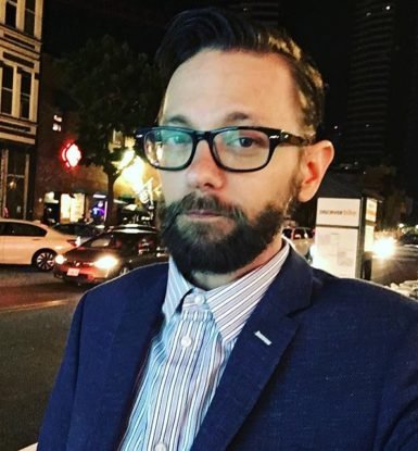 DJ Qualls biography
