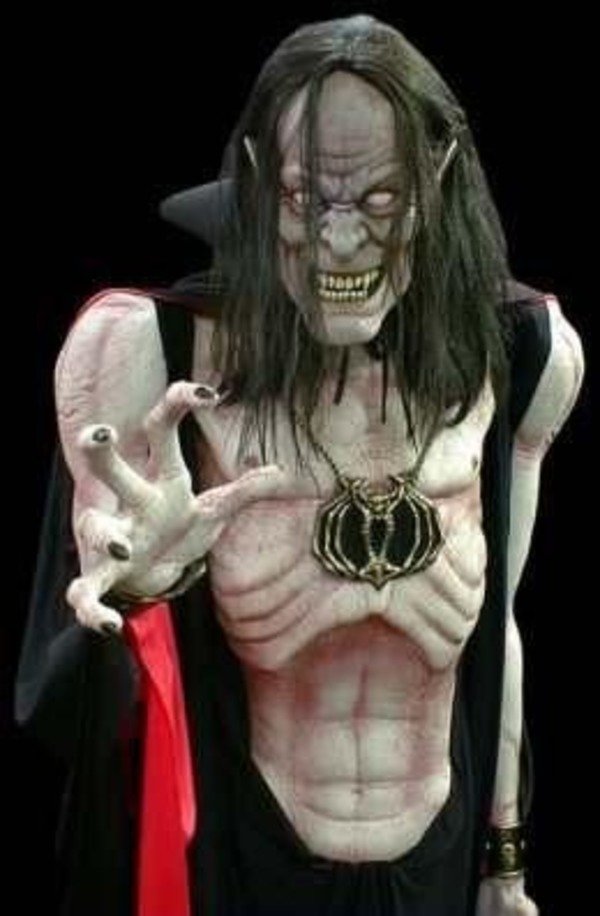 Top 11 most expensive Halloween suits - Stalkaround Ultra Vampire