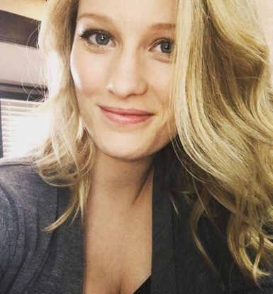 Ashley Hinshaw Ashley Hinshaw biography