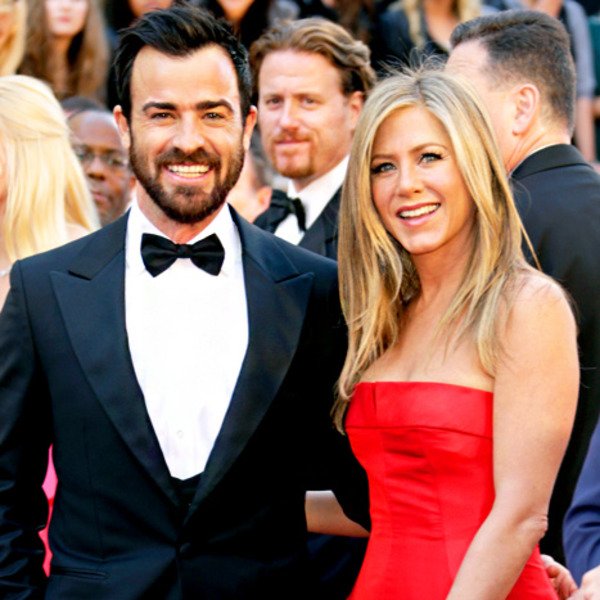 Justin Theroux and Jennifer Aniston look really happy!