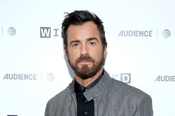 Jennifer Aniston husband Justin Theroux