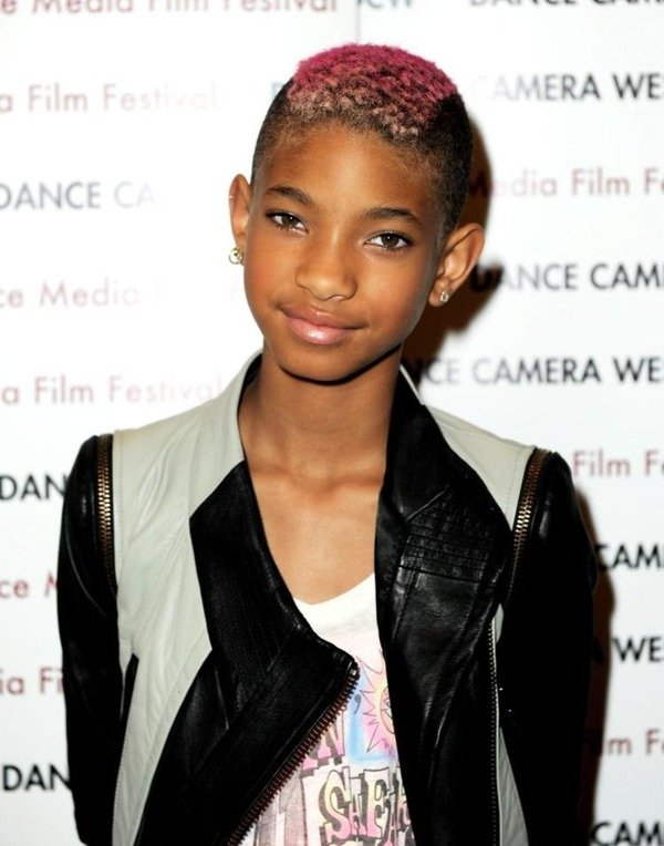 Willow Smith with her hair cut
