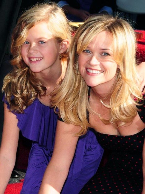 Reese Witherspoon daughter Ava Phillippe 