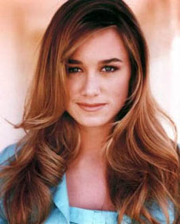 Christine Taylor young