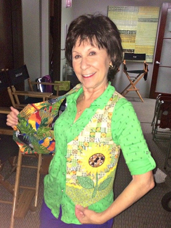 Rhea Perlman had once done her hair straight