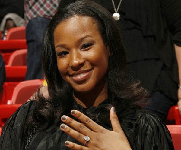 Savannah Bryson James engagement ring
