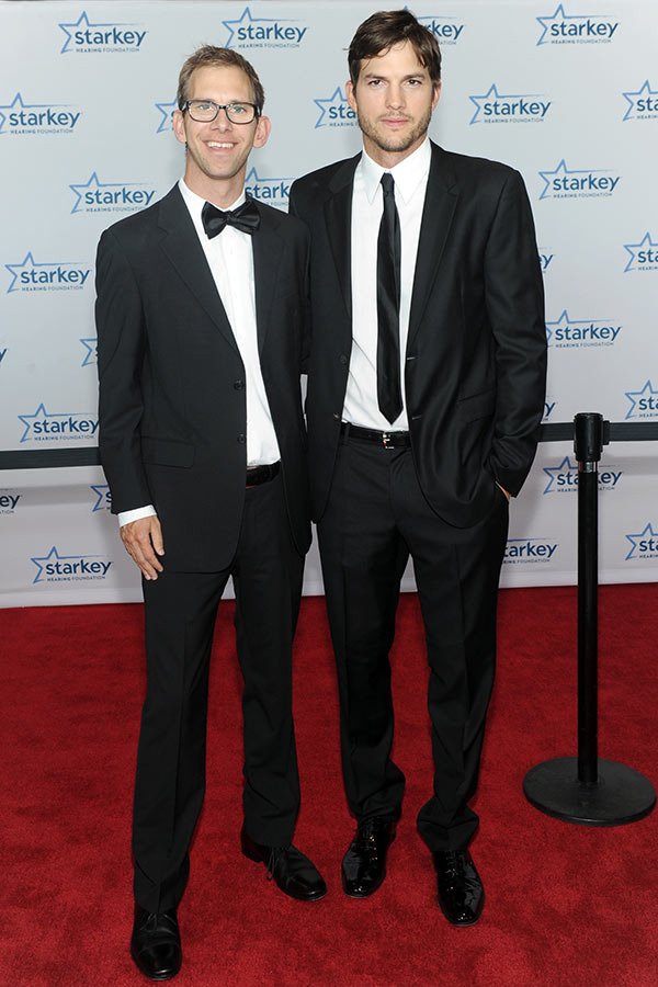 Ashton Kutcher brother Michael