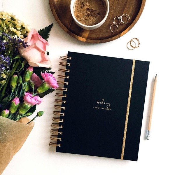 Earn money on Instagram selling handmade products