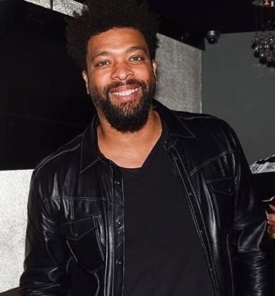 Deray Davis biography